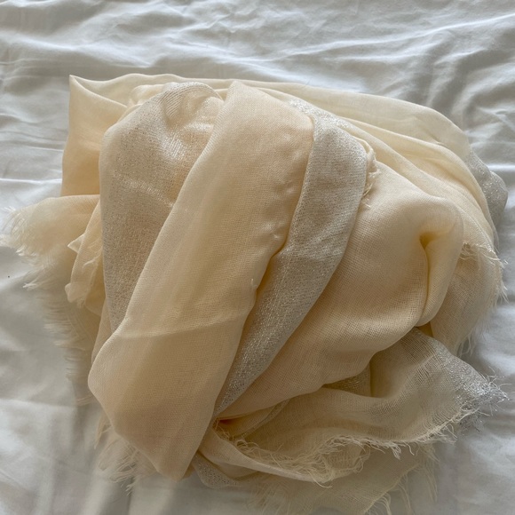 Bindya Metallic Striped Wool Scarf - Picture 5 of 6